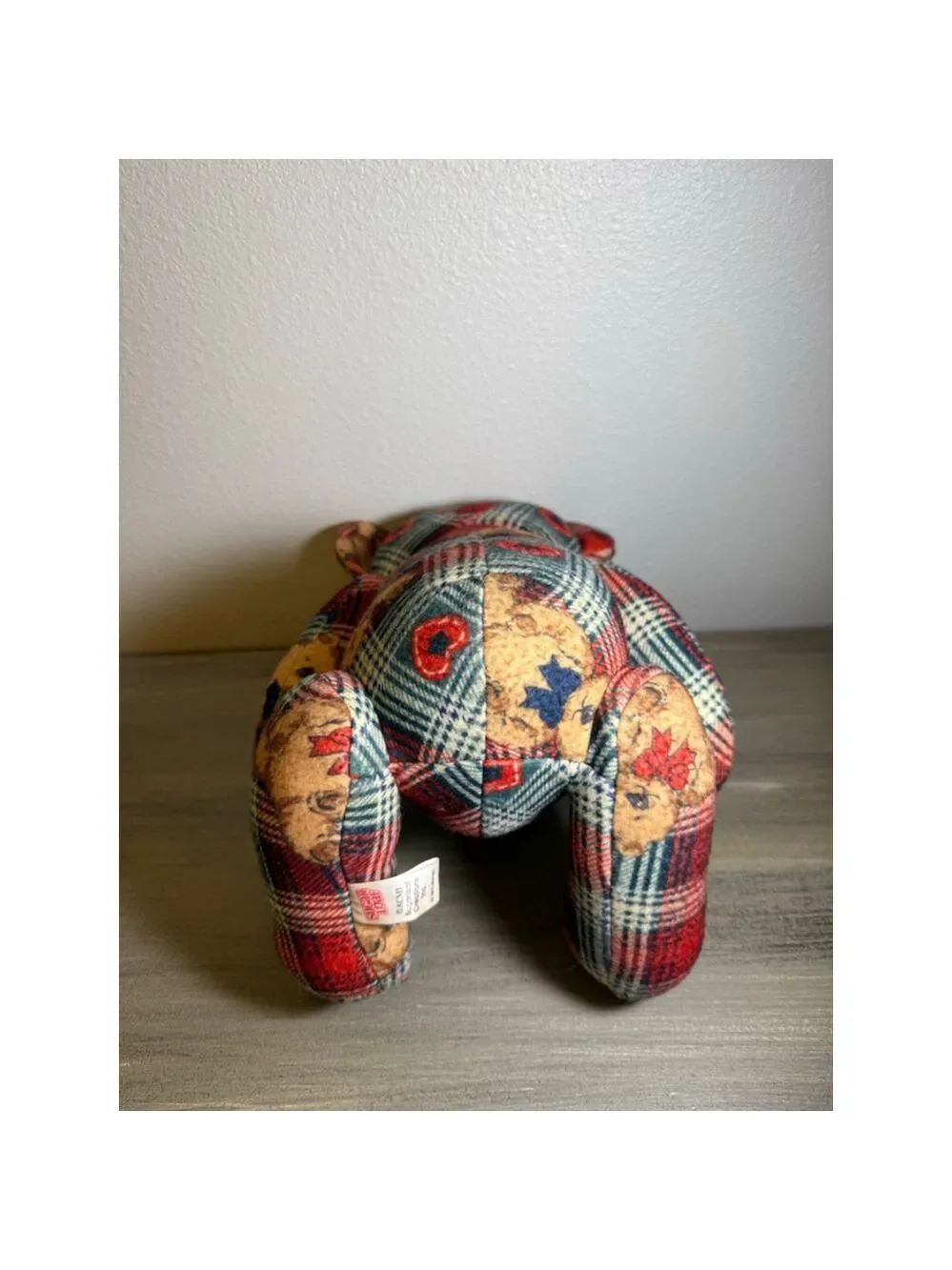 Vintage Plaid Sugar Loaf Bear red bow
